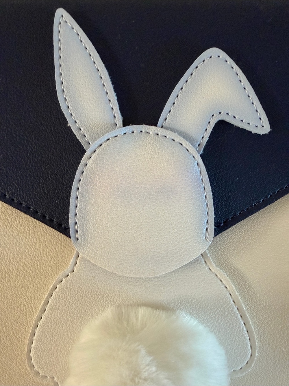 🆕 Starbucks Limited Editions Bunny Clutch - Picture 4 of 9